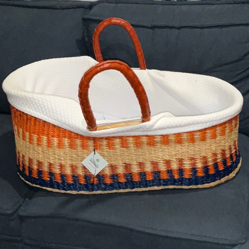 Design Dua Signature Bilia Bassinet